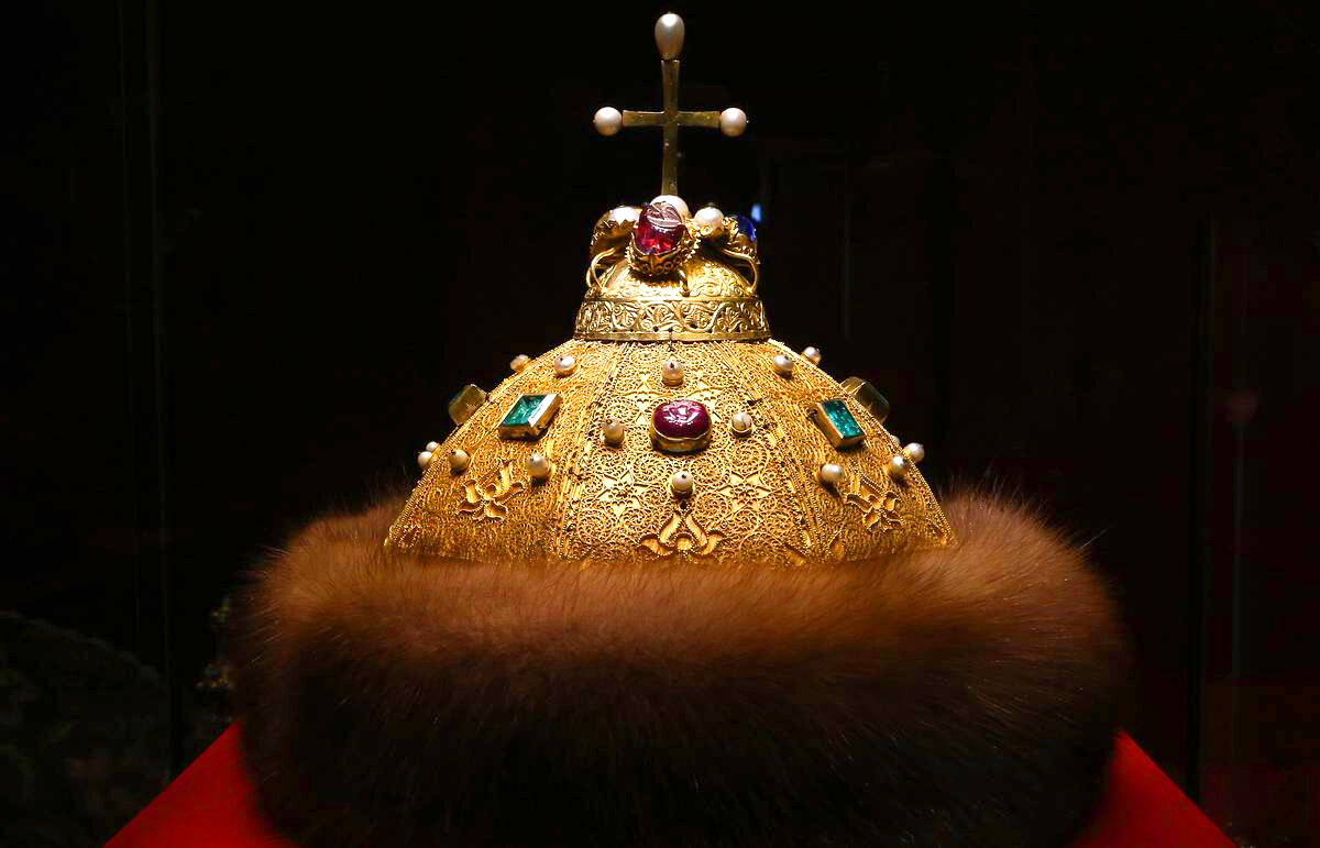 Шапка Мономаха