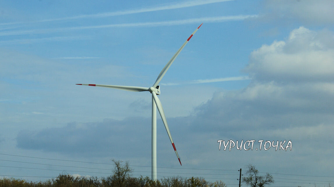 Ветряк высотой в три 9-этажки