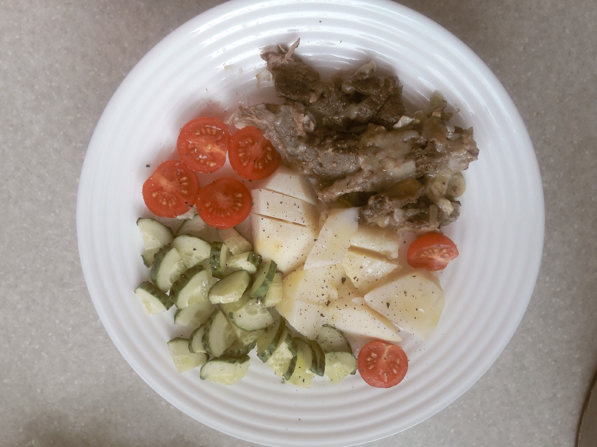 Правда здорово выглядит тарелка худеющей дамы)