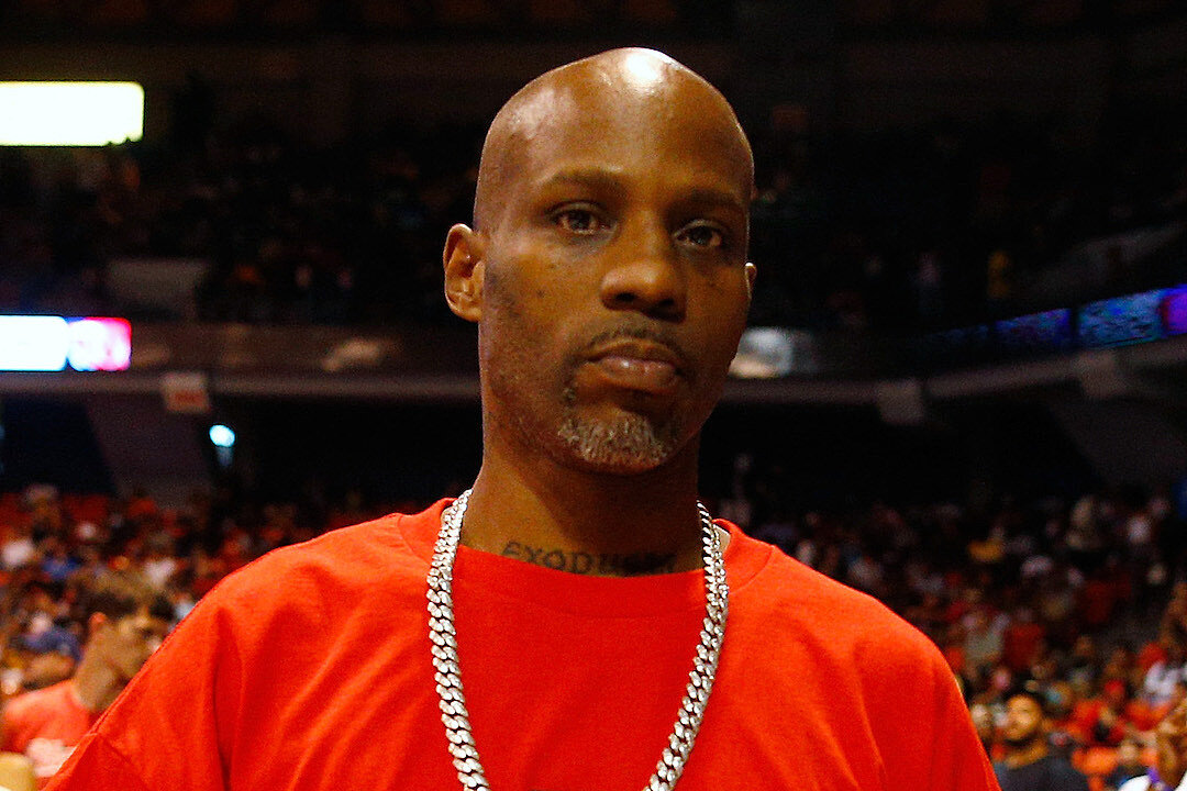 DMX находится в больнице на аппарате жизнеобеспечения после сердечного приступа.