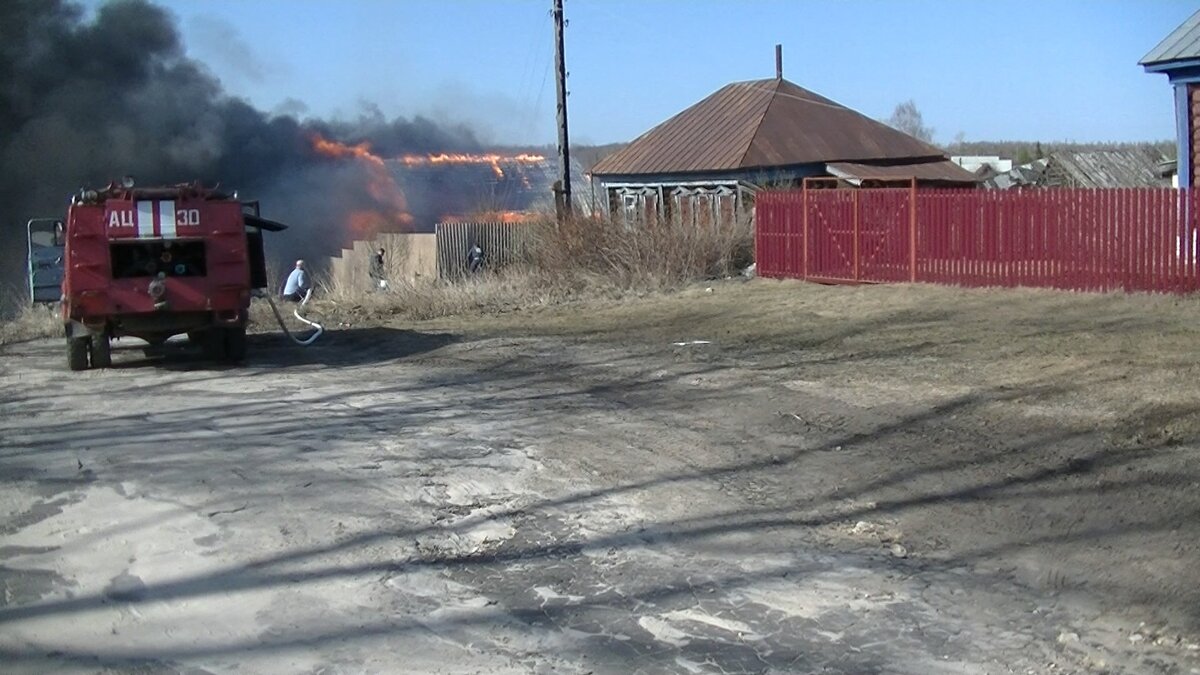 Вот эту картину я увидел, когда вышел из дома. 