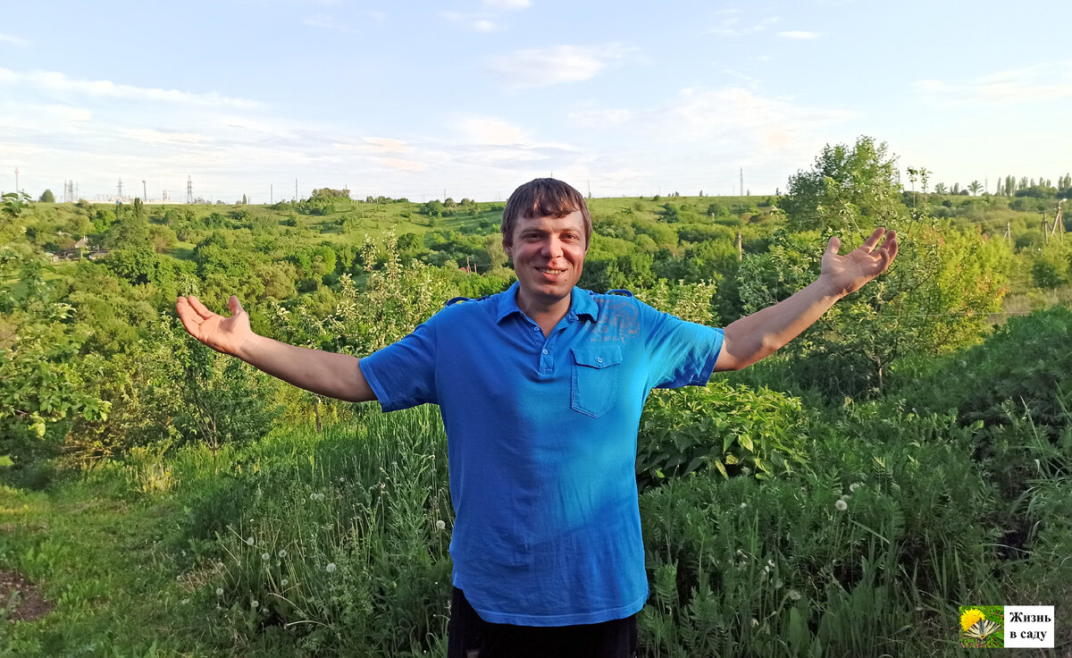 Как говорили пингвины в известном мультфильме: "Улыбаемся и машем!"