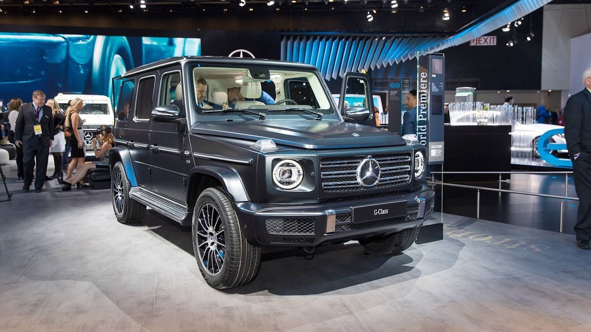 Mercedes свел на одной площадке электрический и классический G-Class...  Сведем и мы... | Эра электрического транспорта | Дзен