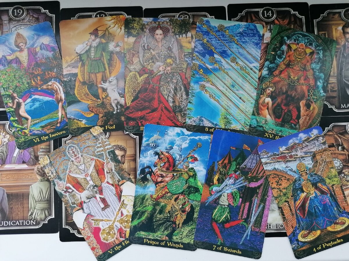 Знаки, указывающие, что это время наступило. 