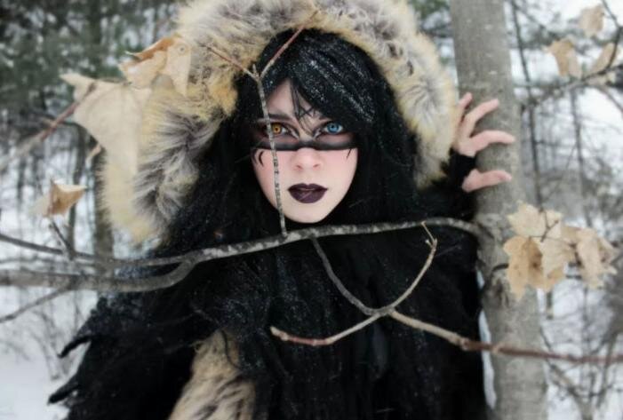 Разноглазая вещунья Мария, фото с сайта https://www.keywordbasket.com/