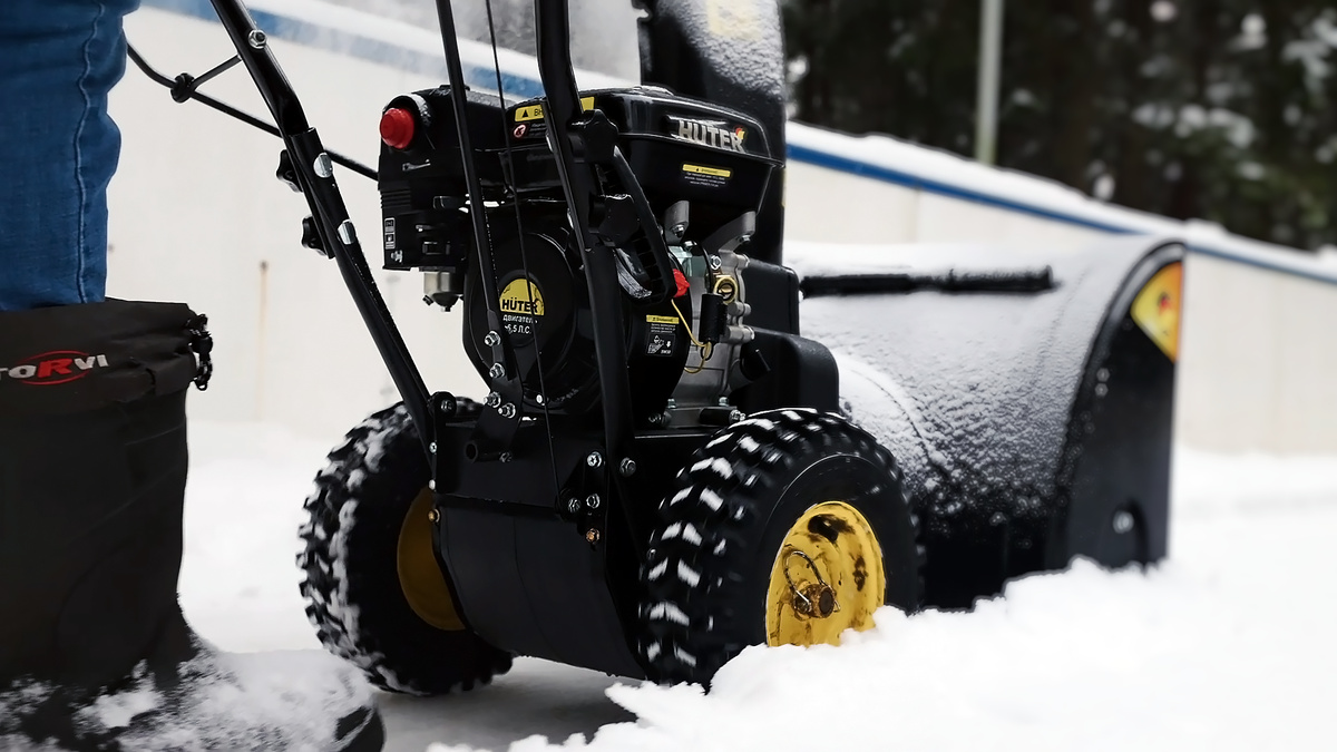 Снегоуборщик HÜTER SGC 4100