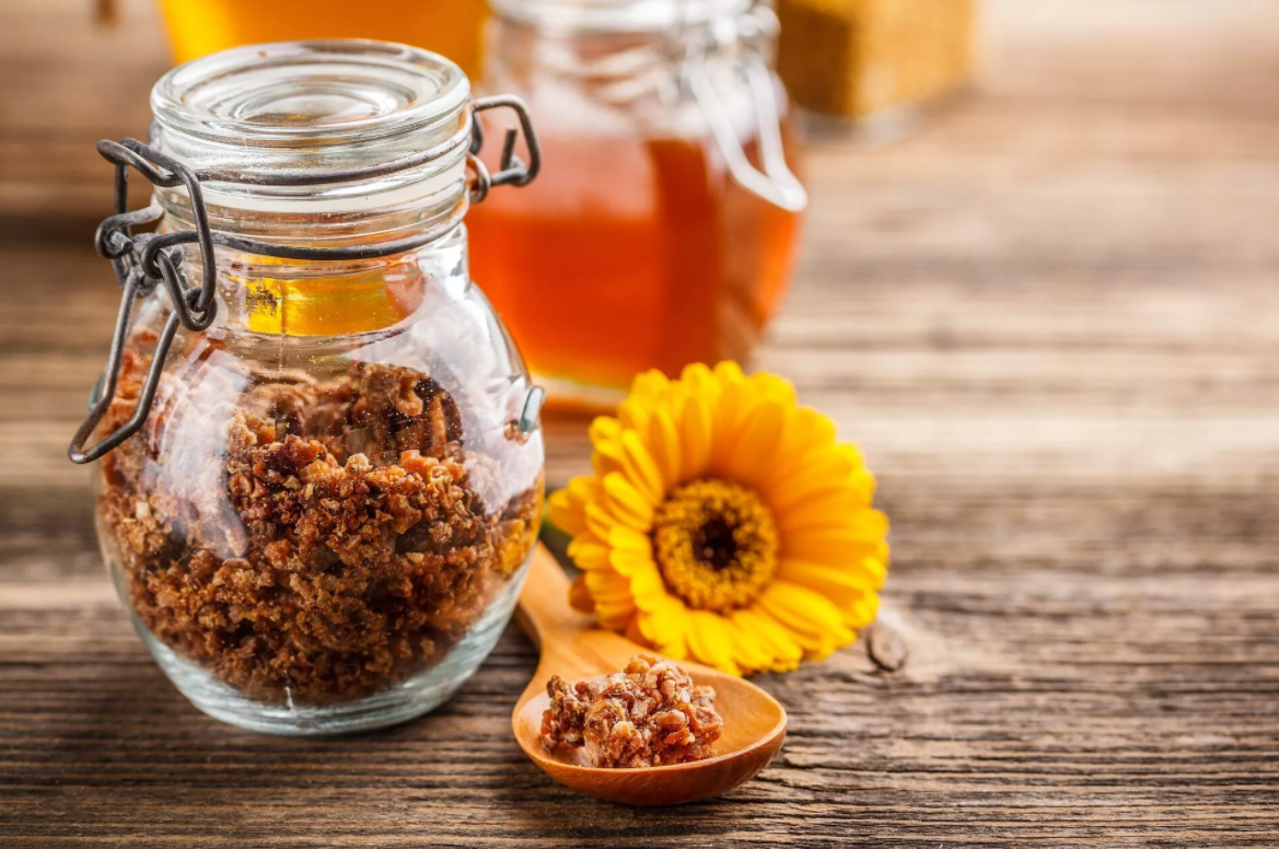 Как пить прополис настоянный на самогоне