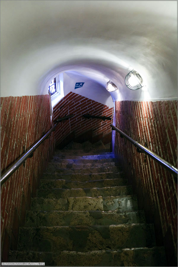 Эта тема переносилась сначала в ЖЖ, а теперь и на Дзен с форума «Новый Геродот», где она продолжает существовать, но скрыта от взглядов посетителей из-за опасения администрацией возможных санкций.-27