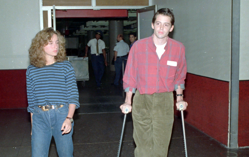 Мэттью Бродерик и Дженнифер Грей. Источник фото: throwbacks.com