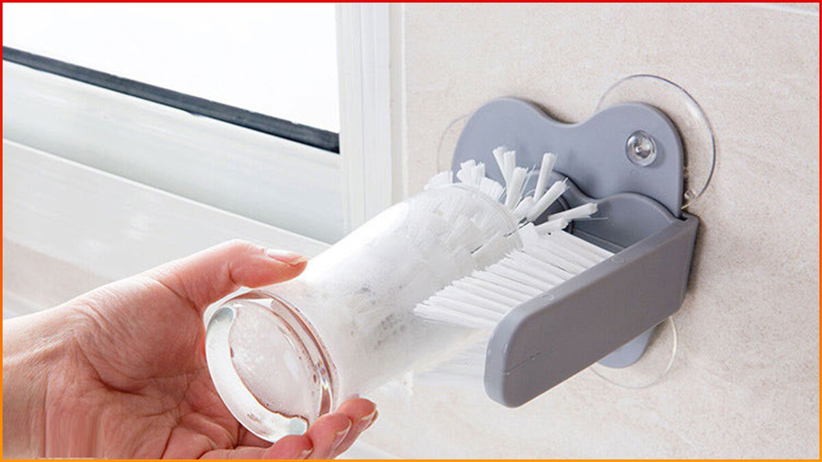 Joseph joseph для столовых приборов. необычные приспособления для кухни. щетка для гаджетов. щетка для чистки бутылочек. щётка скраб деревянная.