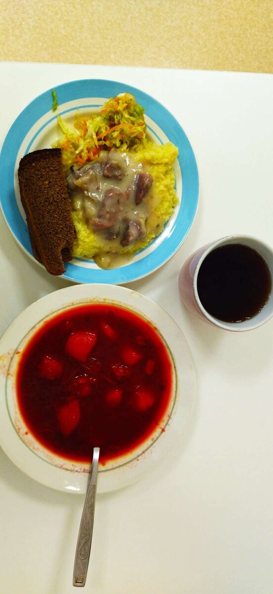 Крым. Обед в республиканской больнице