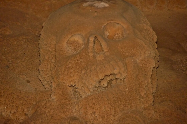 Cele mai înfricoșătoare locuri din lume - este nevoie de curaj pentru a merge acolo