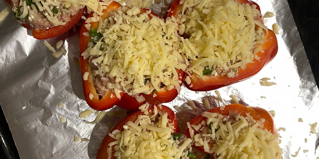 Спорим,такие фаршированные перчики вы еще не готовили?