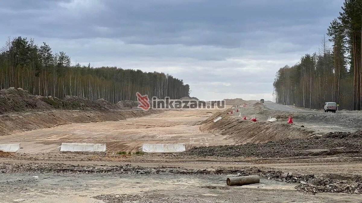     «Автодор» утвердил тарифы на проезд по 308 км платных участков трассы М-12 Москва — Казань. Они распространяются на промежуток от столицы до Нижегородской области, пишут «Известия».