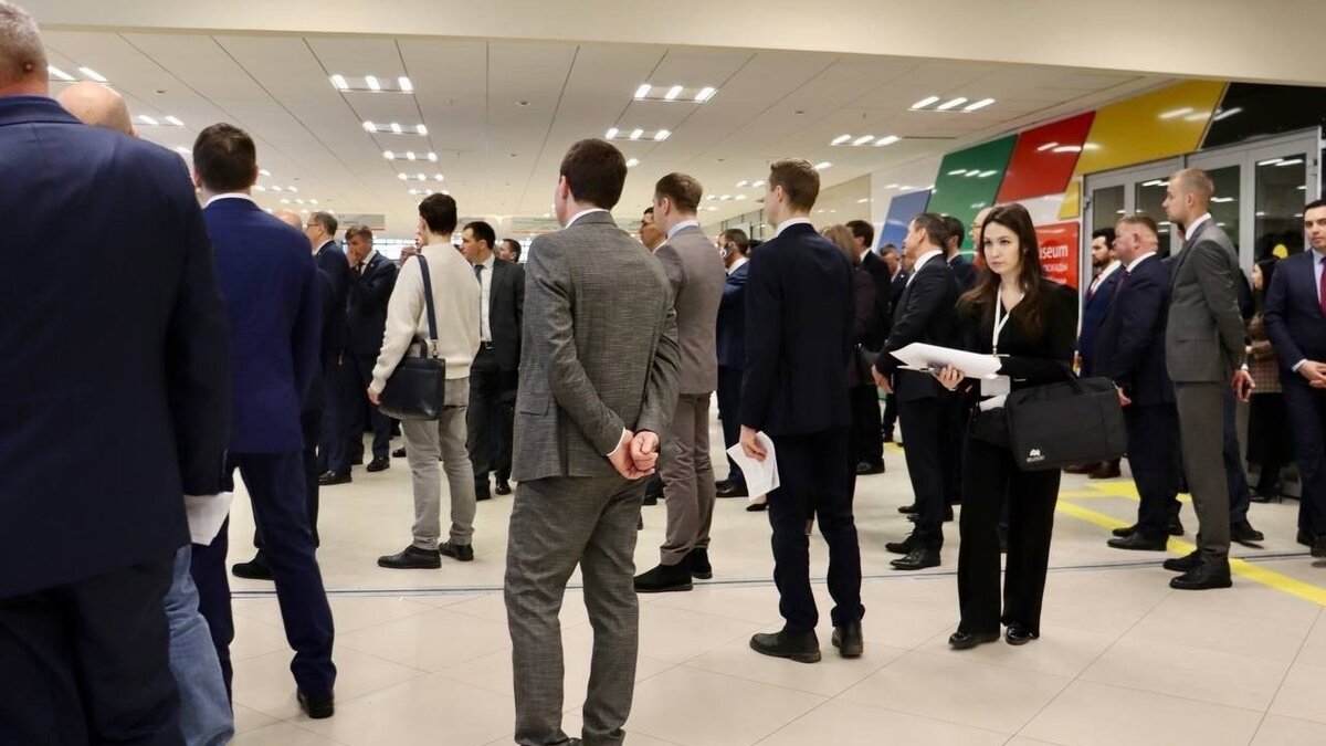     В Нурлате городская прокуратура добилась штрафа в размере 5 тысяч рублей главе исполнительного комитета муниципалитета Заррине Сайфутдиновой. Об этом сообщил старший помощник прокурора Татарстана по взаимодействию со СМИ Руслан Галиев.