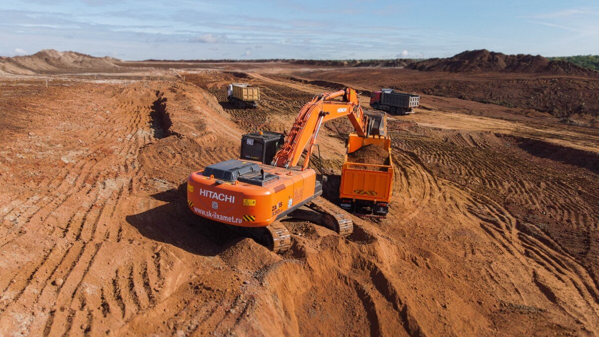     Жительница Татарстана пожаловалась в редакцию Inkazan о том, что ее мужу, который работает на строительстве трассы в обход Набережных Челнов и Нижнекамска, не платят зарплату.