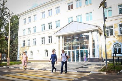    Пешеходный переход у школы в Подмосковье © Пресс-служба Губернатора и Правительства Московской области
