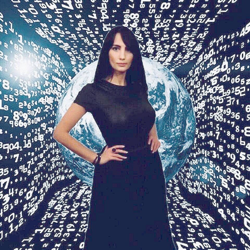 Кристина Дар - член Всемирной лиги целителей и экстрасенсов 