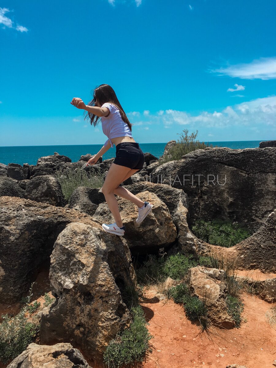 Экстремальные танцы на скалах