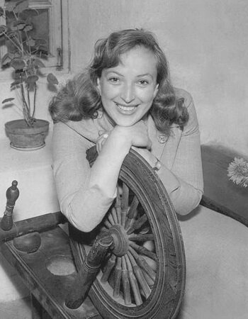 Клара Лучко