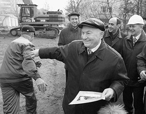 Юрий Лужков