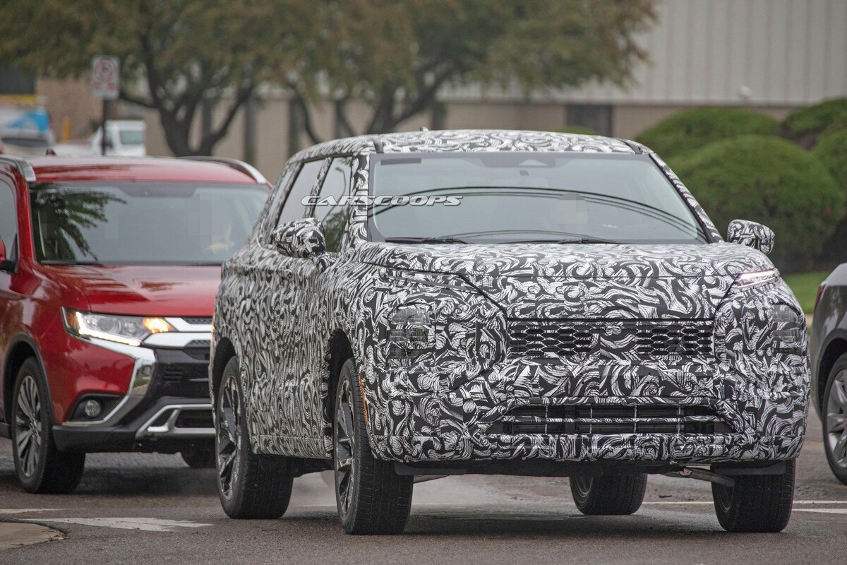 Mitsubishi Outlander (фото carscoops.com)