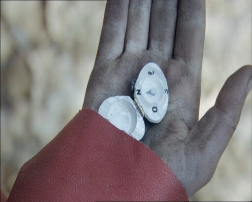 Кадр из фильма «Выживая с волками» 