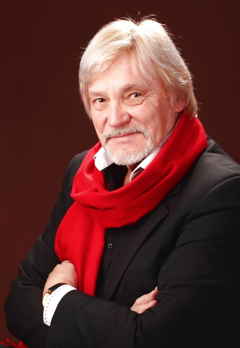 Владимир Васильев