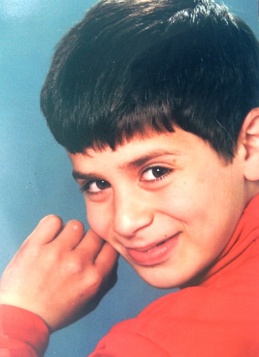 Багратик в детстве. Фотография снята примерно в 2003 году. 