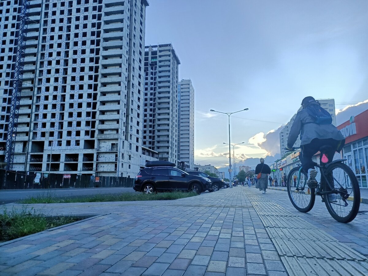 фото автора. Город Краснодар май 2020 год