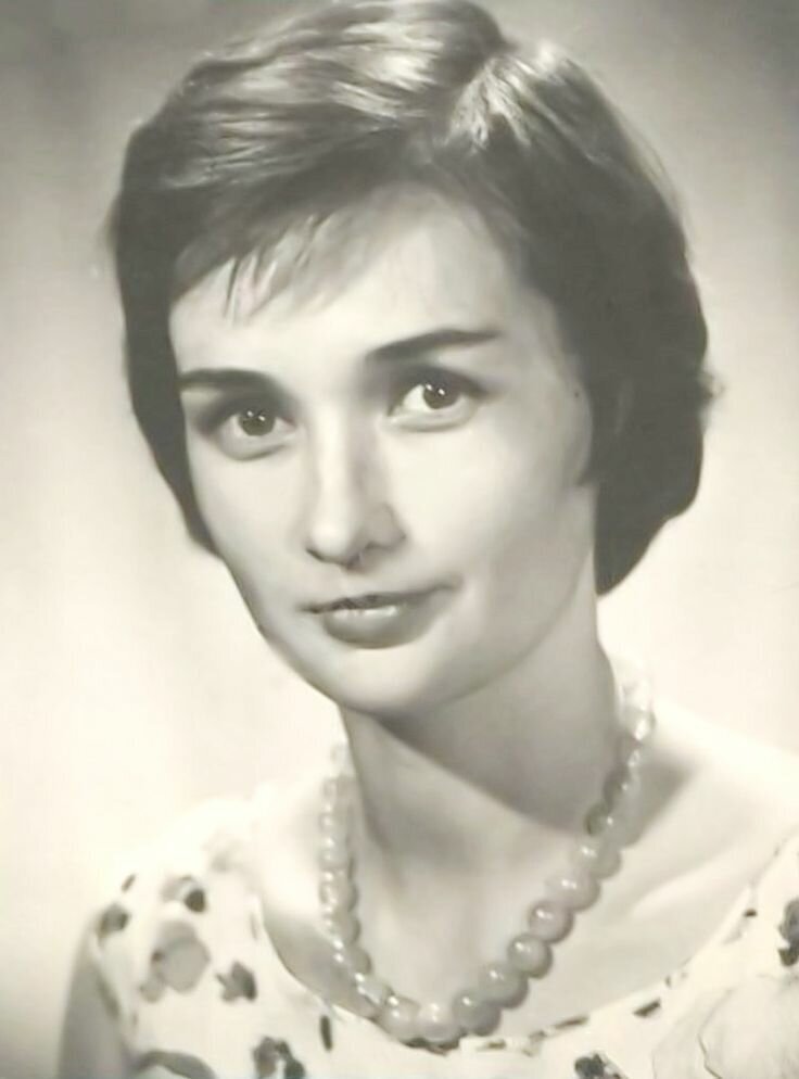 Советская красавица! фото загруженно с помощью yandex.ru