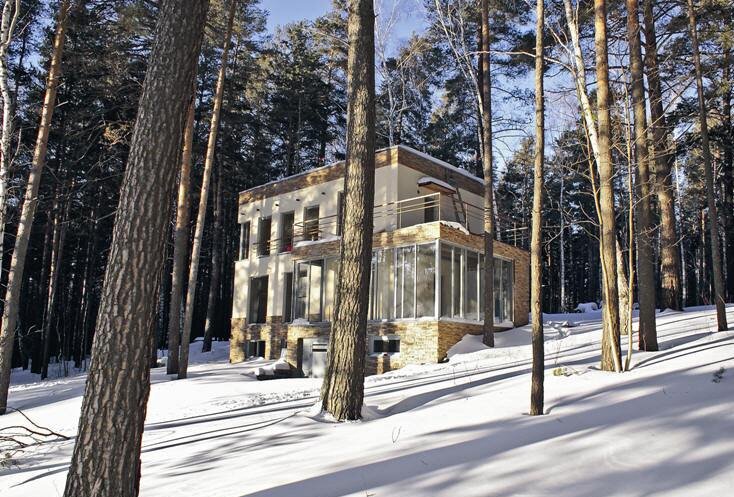 Тот же дом с напольным отоплением с другого ракурса.