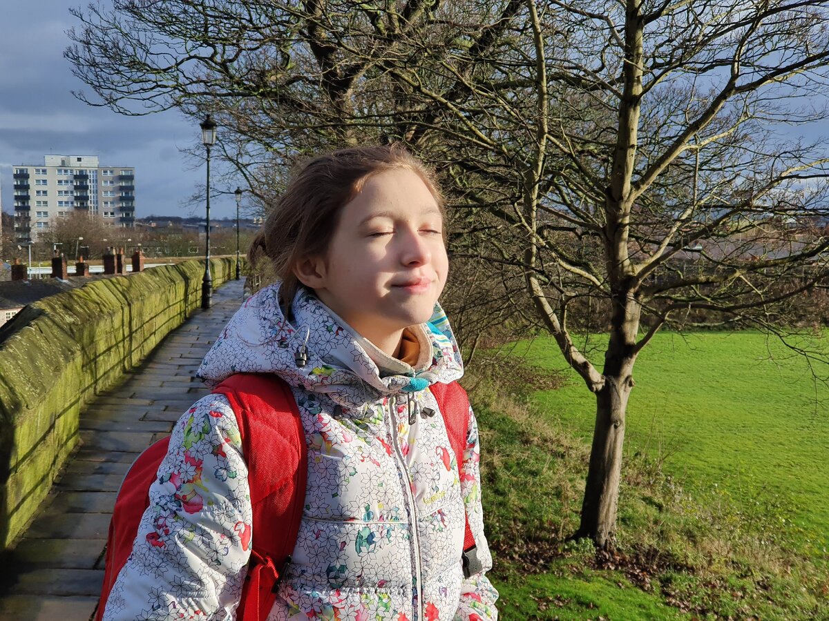 Греем щечки