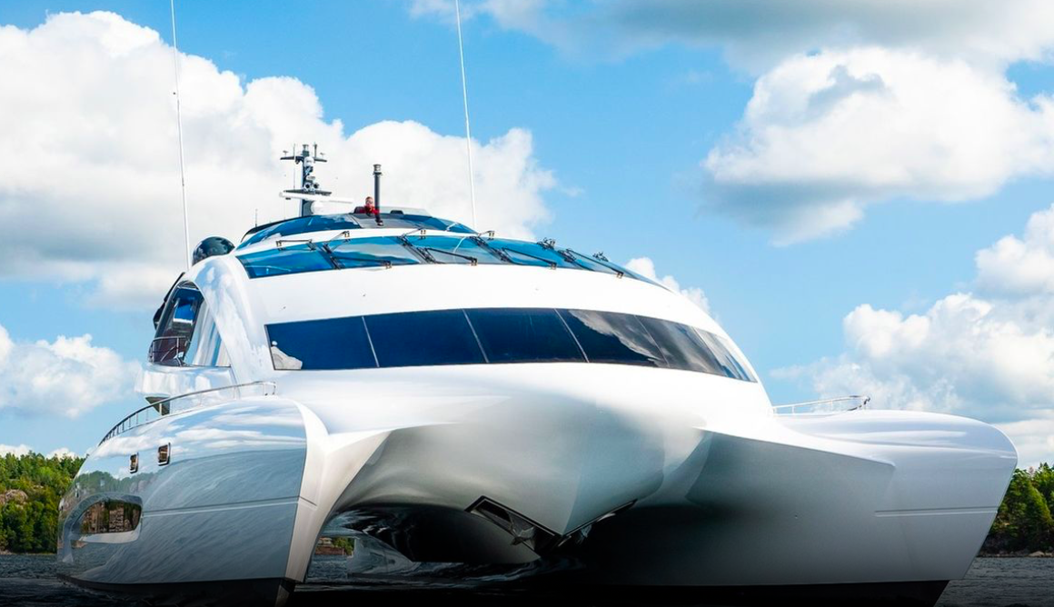 Новая яхта в форме катамарана  от компании Porsche
