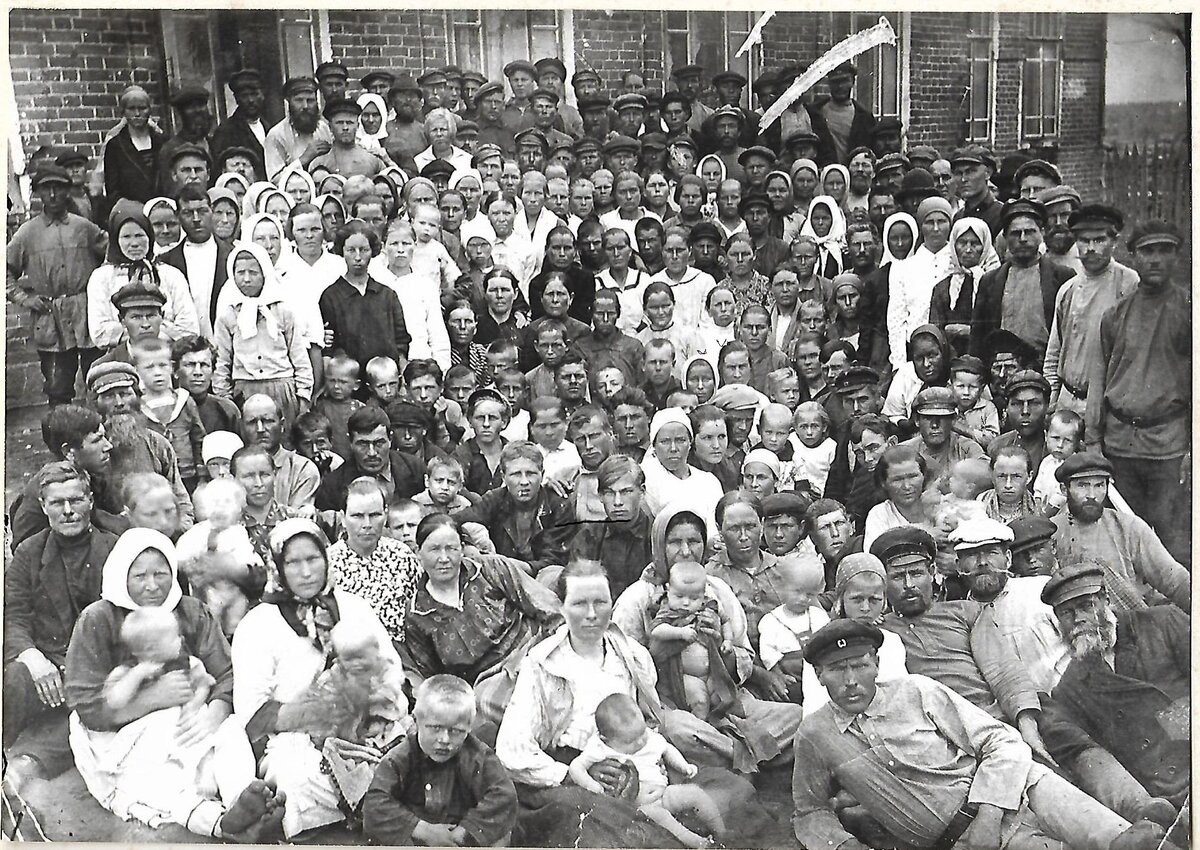 в 1969 году в воронежской коммуне я