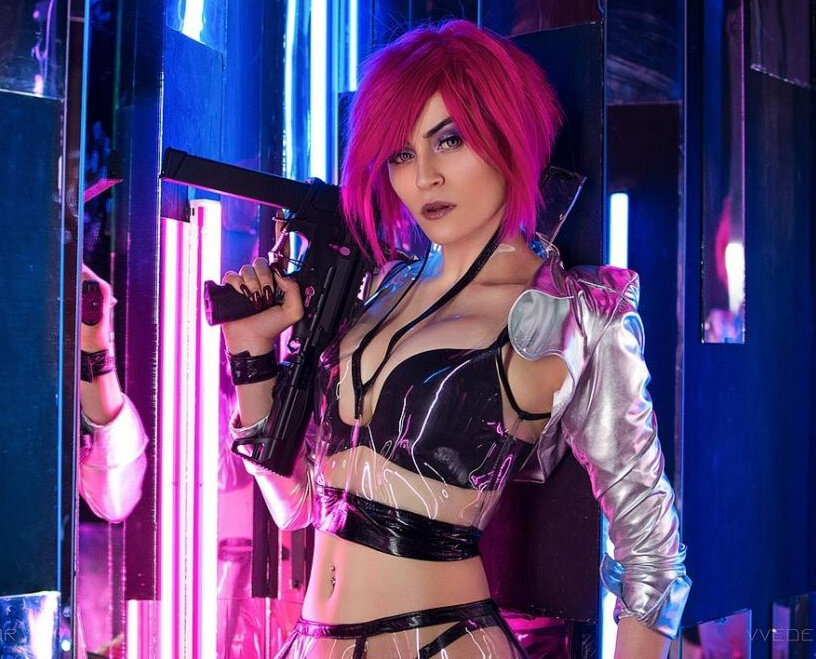 просто красивый косплей :)