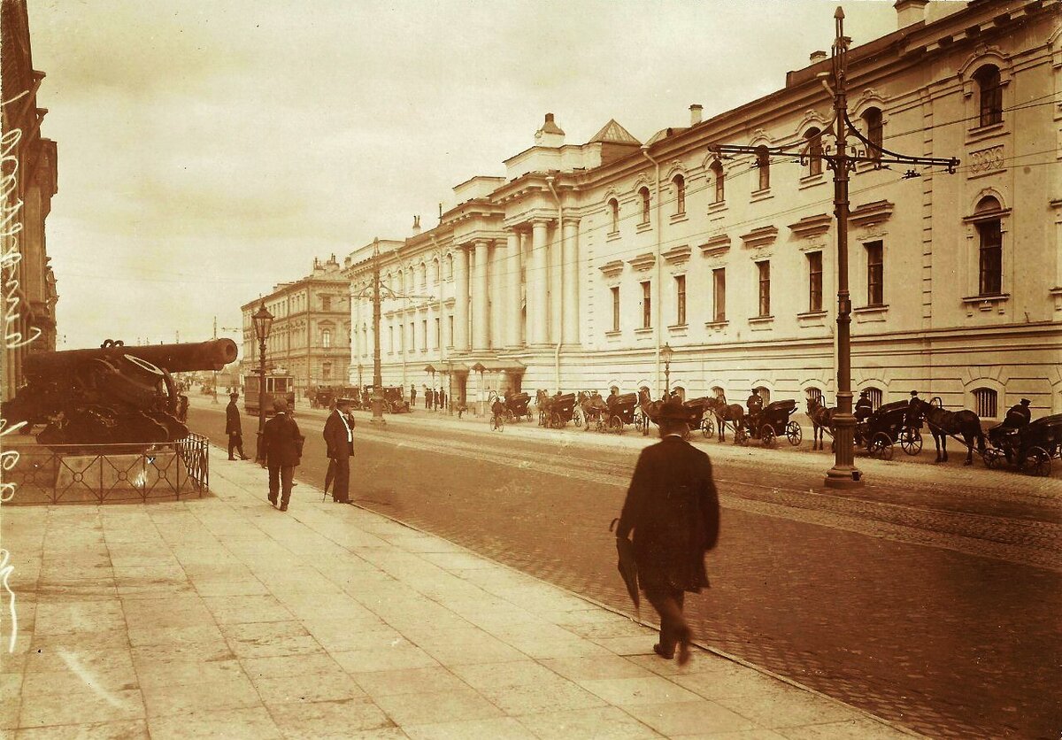 Старый питер где. Литейный проспект 19 век. Литейная улица Санкт-Петербург 19 века. Литейный проспект в 19 веке. Литейный проспект 1910 год.