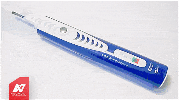 Ускоренное видео с процедурой замены аккумулятора Oral-B Professional Care Type 3728.