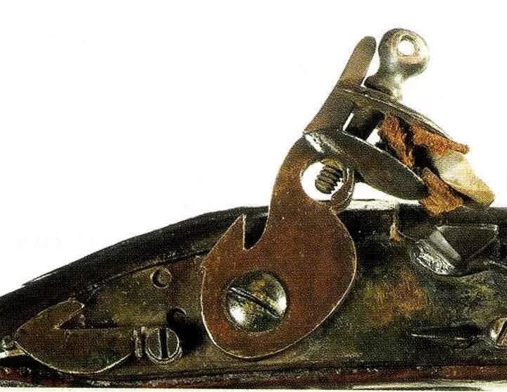 Балтийский кремневый замок.