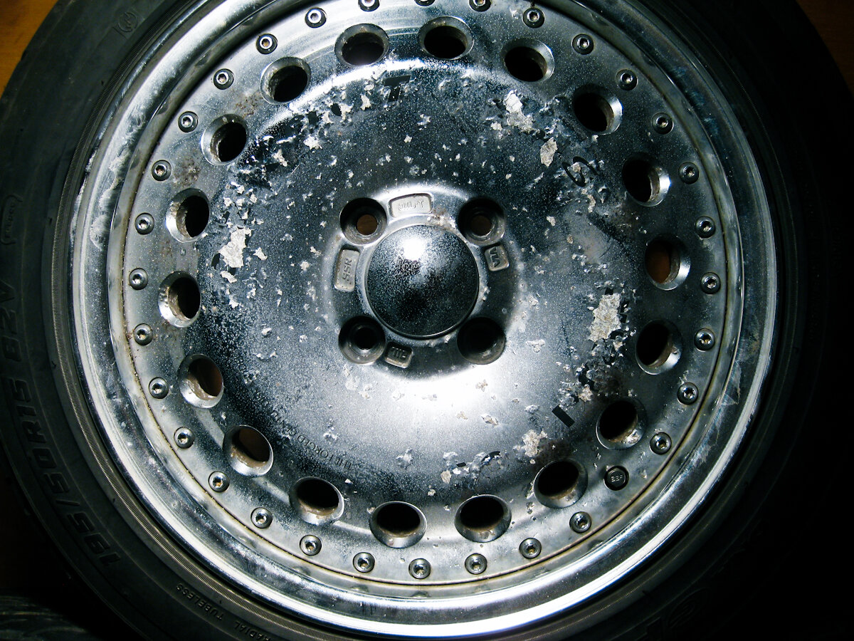 Надпись на диске - SUZUKI SPORT. А вообще это двухсоставной RAYS