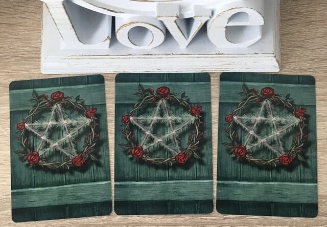 Здравствуйте ❤️  Случайности не случайны и Вы не просто так оказались на этом канале🌹 Вы обязательно найдёте здесь что-то интересное для себя. Расклад общий, поэтому проиграться может не у всех.
Подписывайтесь  на канал, чтобы не пропустить самое интересное😘