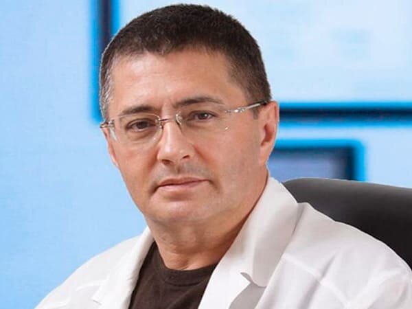  Мясников Александр Леонидович Награждён орденом Пирогова и почётным знаком «Заслуженный врач города Москвы».