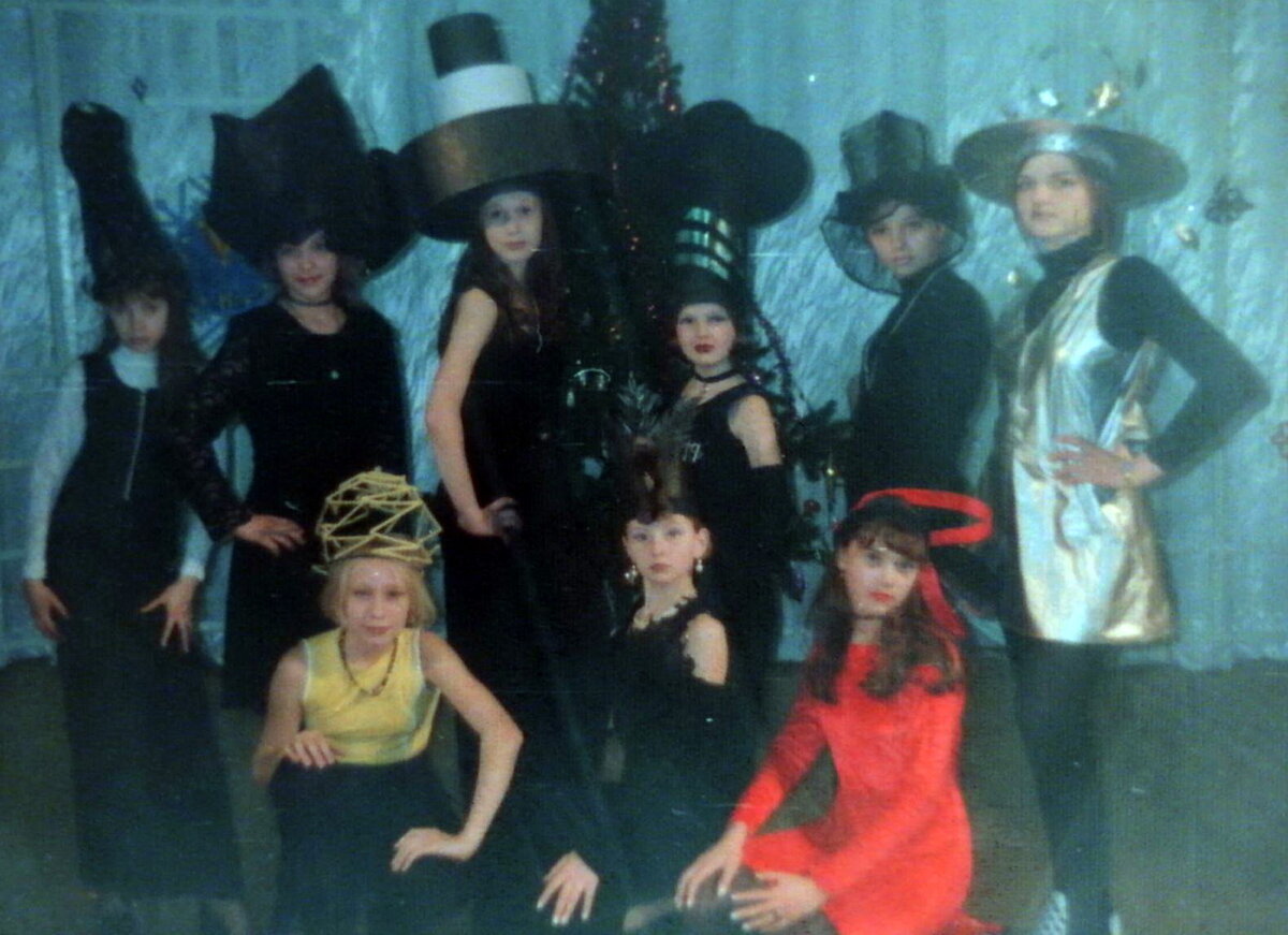 2001 год участницы Творческой мастерской - первая попытка