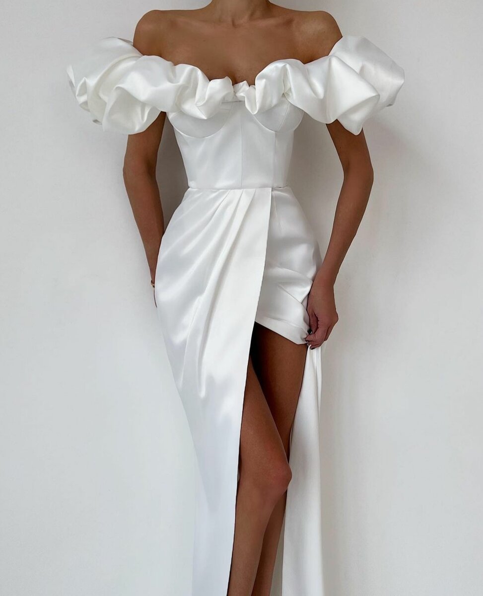 Платье 18800₽