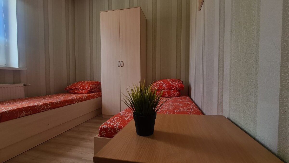 Трехместная комната в гостевом доме Апарт-Сити