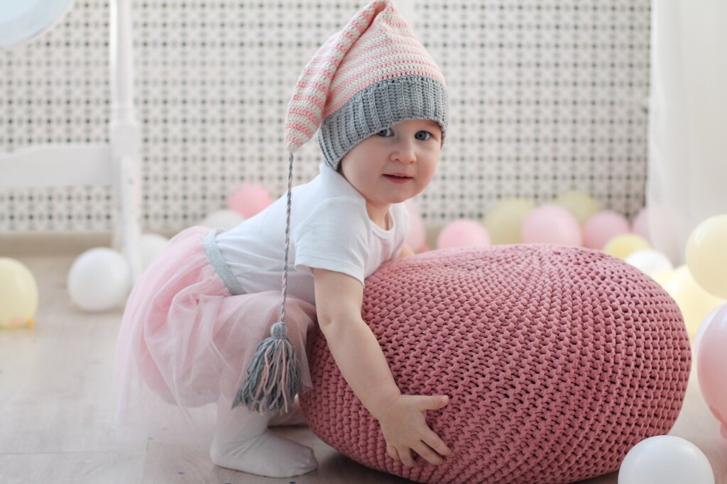 Колпачок из Yarn Art Jeans для книги "Азбука вязания крючком. Книга-конструктор"