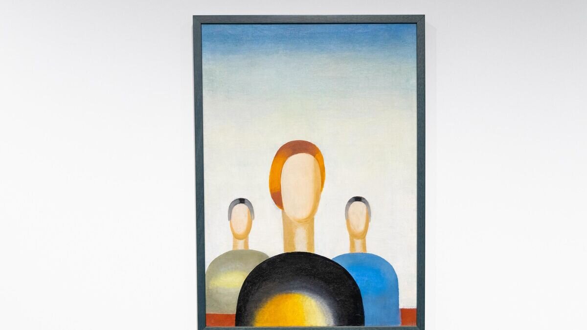    Картина Анны Лепорской "Три фигуры" в Ельцин-центре© Фото : Александр Мехоношин/Пресс-служба Ельцин Центра