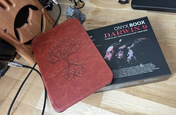 Обзор ридера Onyx Boox Darwin 9: годный вариант за 14 5000