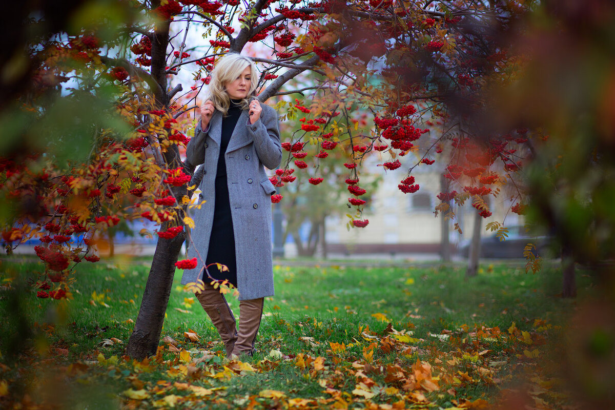                                           достойно повела себя