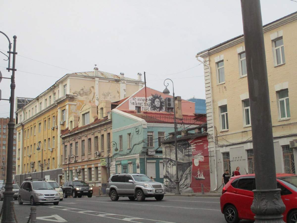 Где-то в центре Владивостока. 